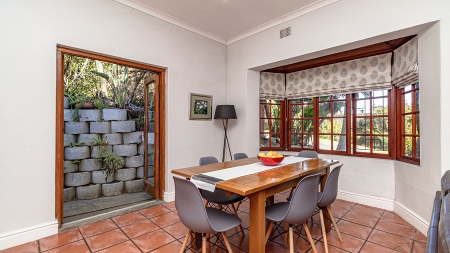 7 Bedroom Property for Sale in Paradise Western Cape